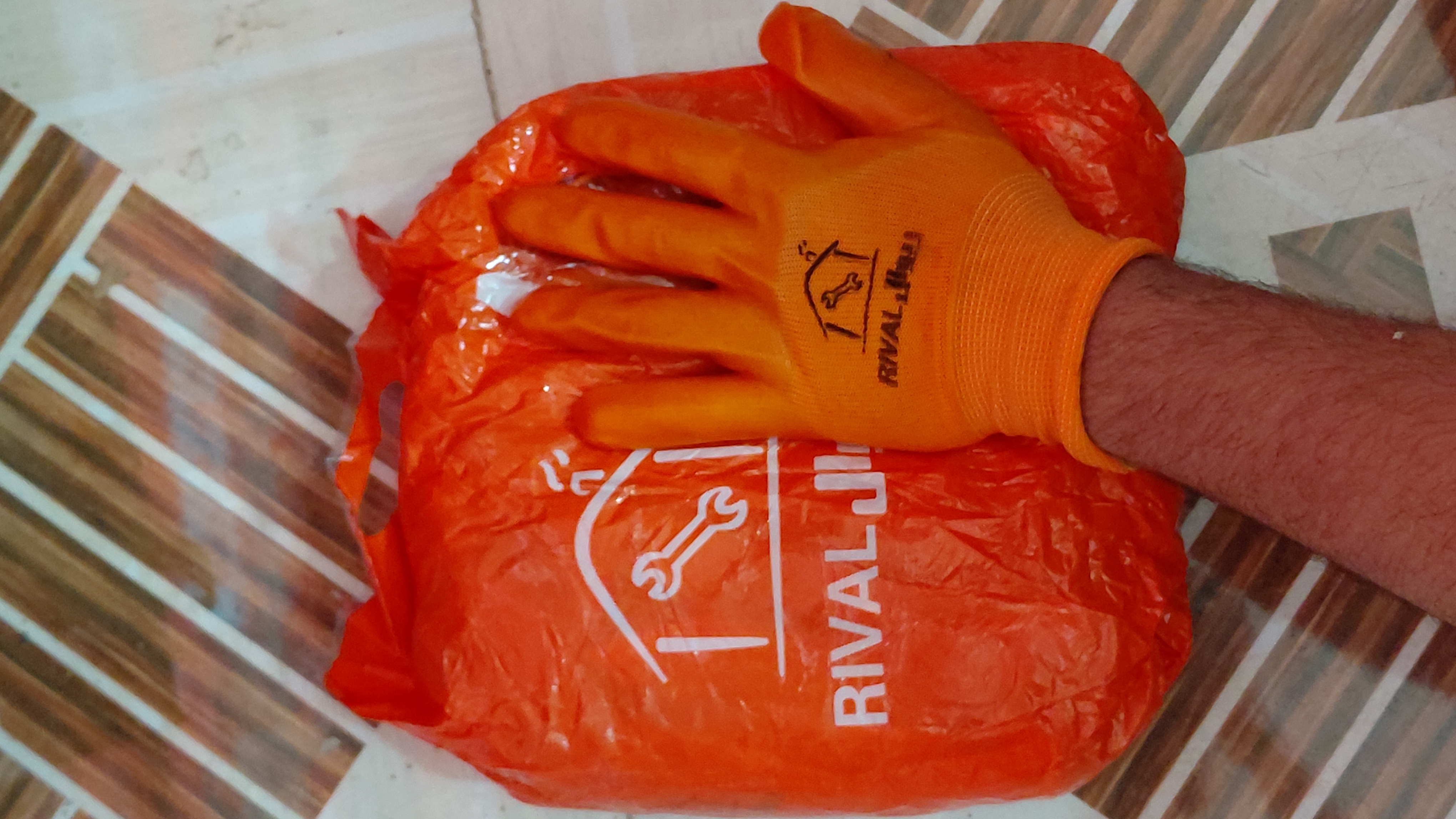 دستکش ژله ای ریوال